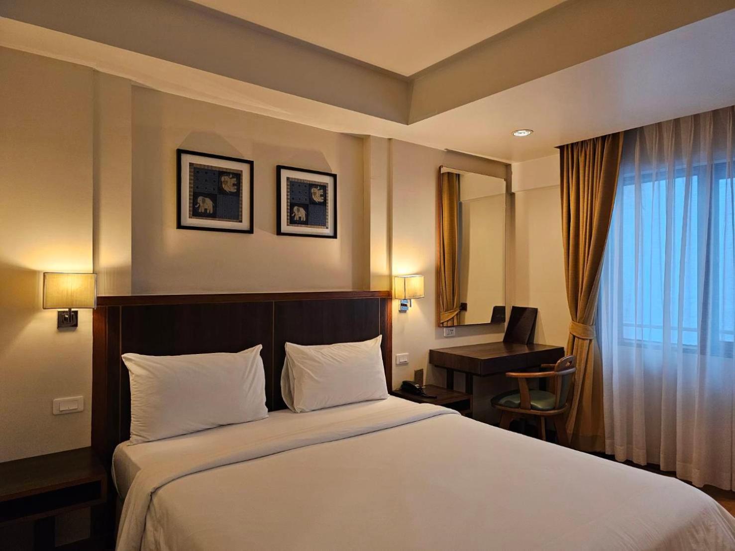 Dynasty Inn Bangkok Exteriör bild