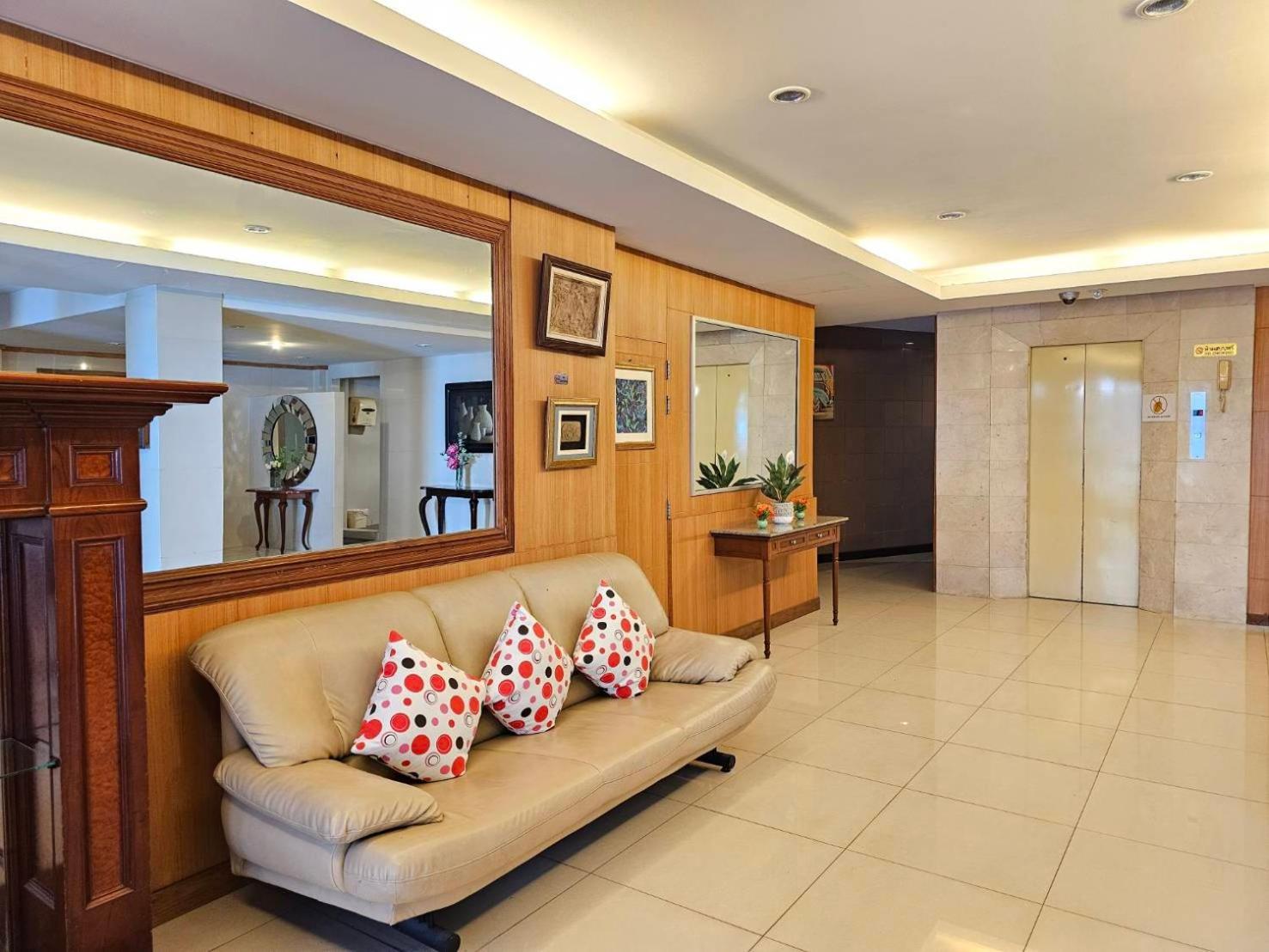 Dynasty Inn Bangkok Exteriör bild