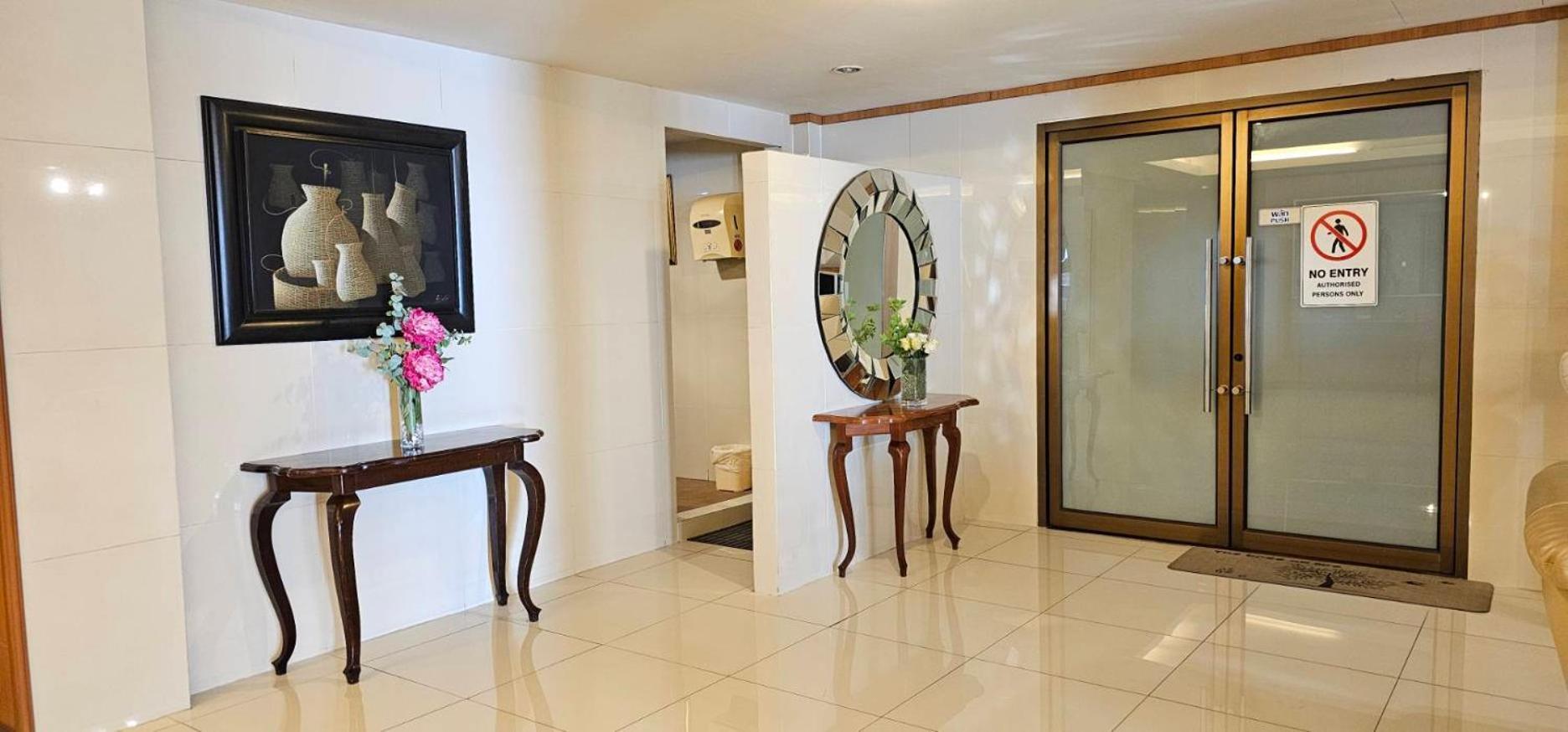 Dynasty Inn Bangkok Exteriör bild