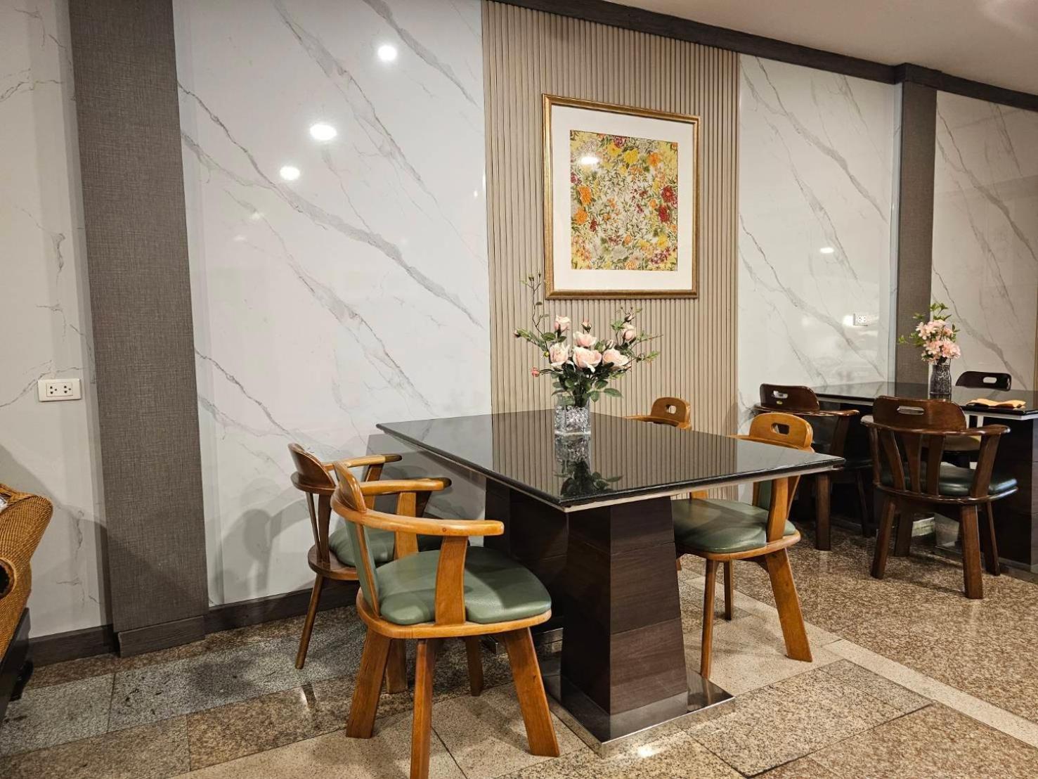 Dynasty Inn Bangkok Exteriör bild